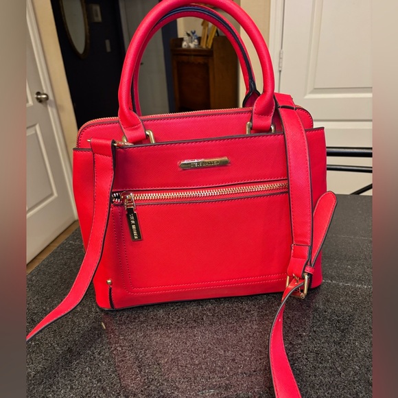 NWOT! BeAuTiFuL Steve Madden Red Handbag! ❤️ - Picture 8 of 11